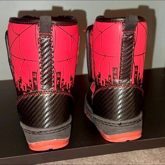 Marvel Spider Man Light Up Toddler Snow Boots - Picture 3 of 7